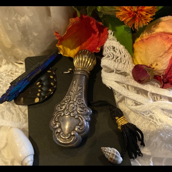 Vintage Sterling Towle Perfume Decanter - Picture 6 of 6